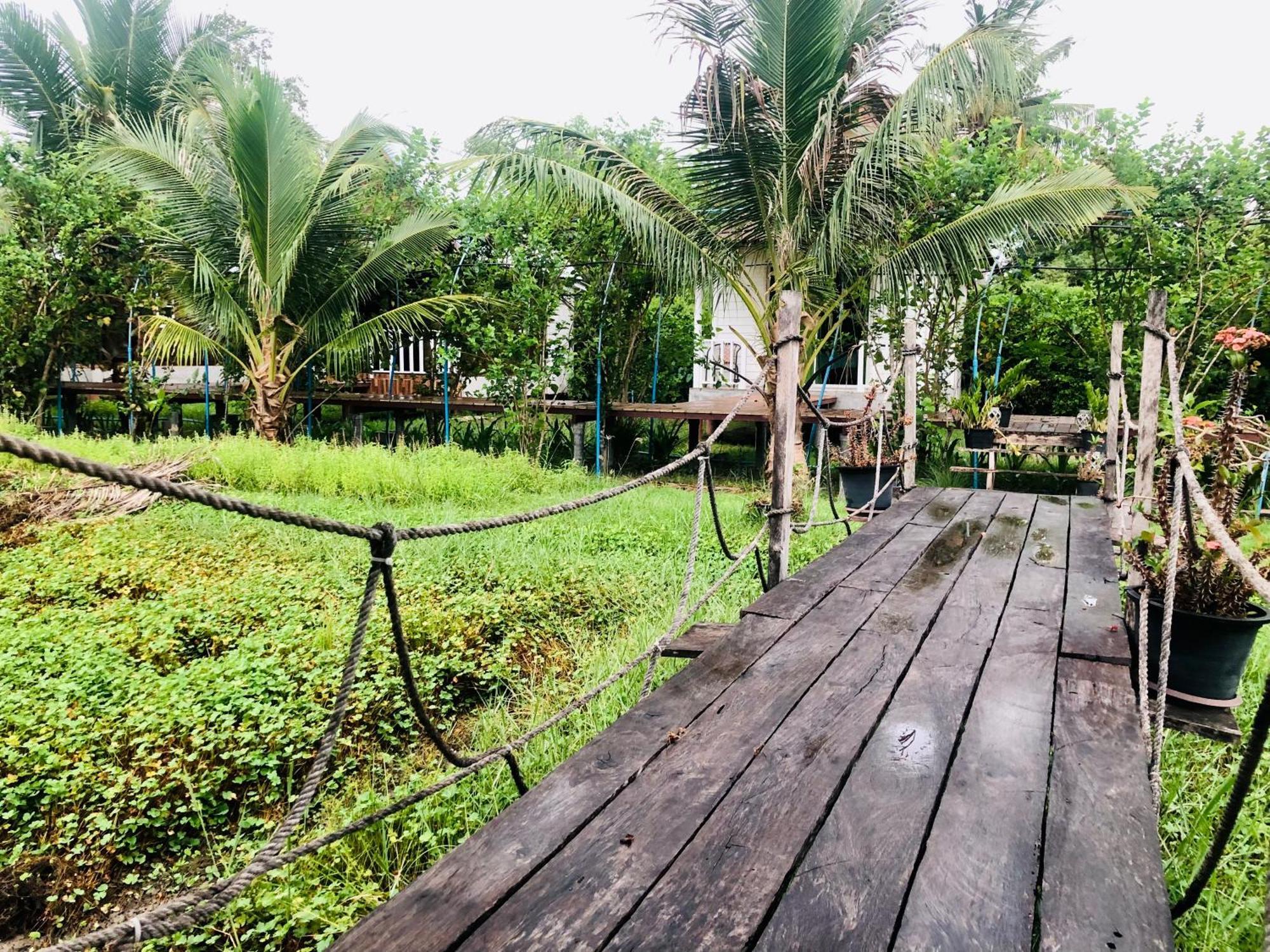 Baan Thung Home Stay Prasat Exteriér fotografie